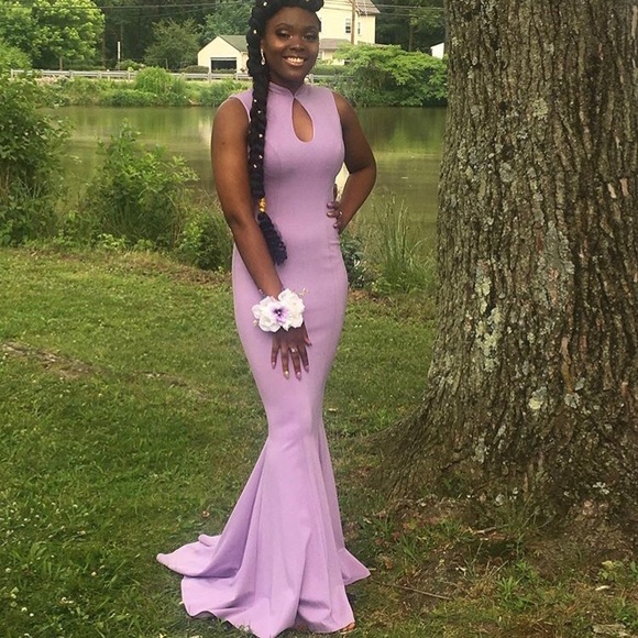 Lilac Prom dress - Picture 5 of 6